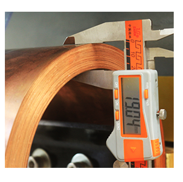 Hwashi Maszyna do spawania orzechów z końcówką zapięcia zbiornika magazynowania gazu samochodowego 1