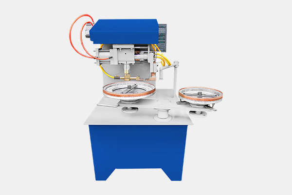 Automatyczna maszyna do spawania punktów do pierścienia wewnętrznego z dokładnym rozkładem drutu 5