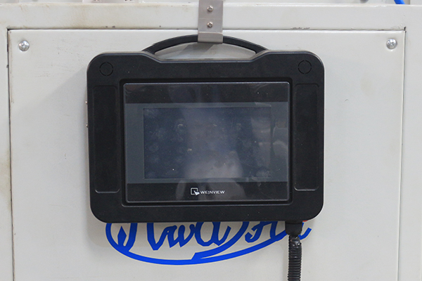 Linia produkcyjna skraplacza do rur chłodniczych Maszyna, spawarka i giętarka 3