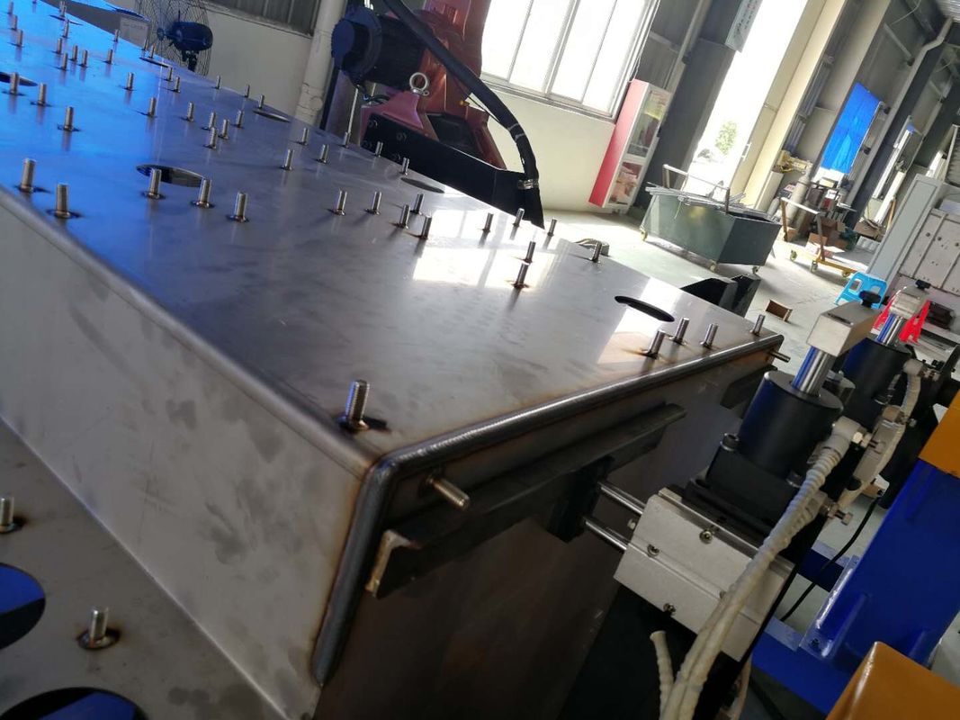 Stalowe konstrukcje spawania wiązki 6 oś Robot Arm RMU Zbiornik powietrza TIG Spawanie Robot Arm Kit Station