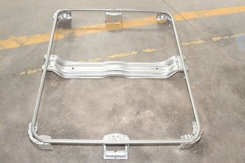 IBC Cage Base Frame Welding Machine 7 Welding Heads High Efficiency 15-20sec Per Piece Fast Output